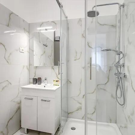 Lägenhetshotell Emi Luxury Pula