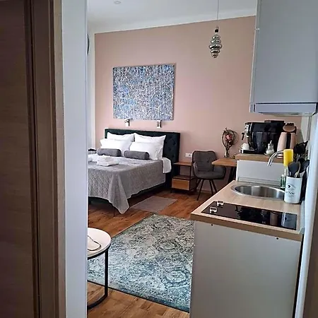 Emi Luxury 4* Pula