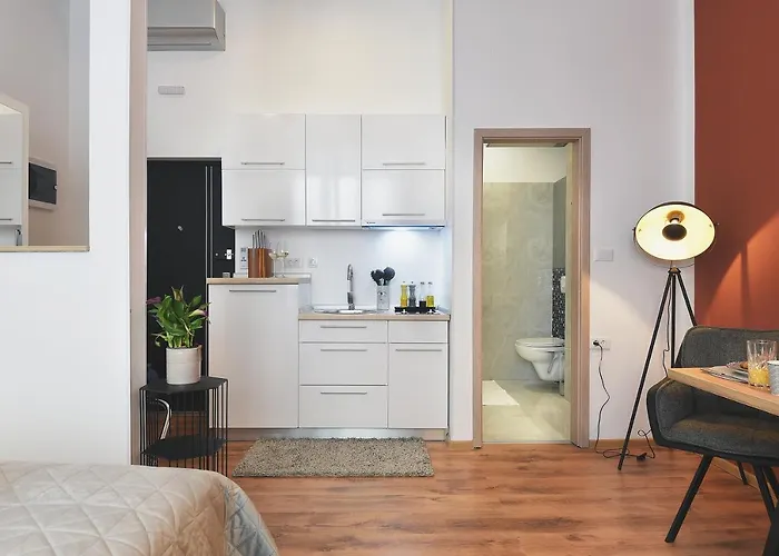 Emi Luxury Aparthotel Pula